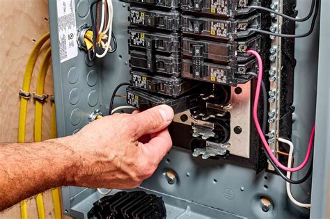 how to change electrical breaker